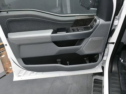 Used 2023 Ford F150 Lariat image 22