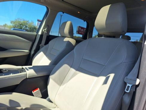 Certified 2023 Nissan Rogue SL w/ SL Premium Package image 11