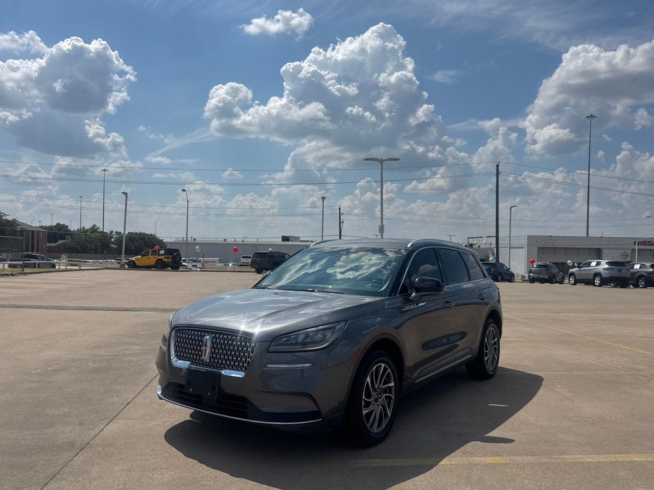 Used 2021 Lincoln Corsair FWD w/ Equipment Group 101A image 9
