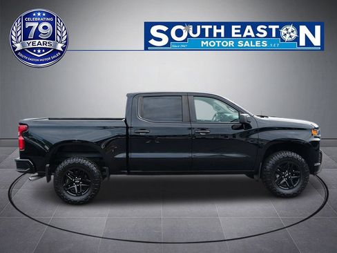 Used 2021 Chevrolet Silverado 1500 Custom Trail Boss AWD/4WD image 8