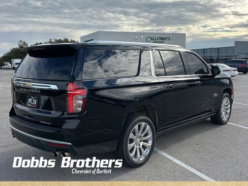 Used 2023 Chevrolet Suburban Premier w/ Texas Edition image 3