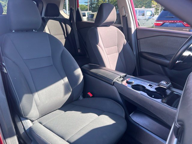 Used 2023 Nissan Rogue S AWD/4WD image 29