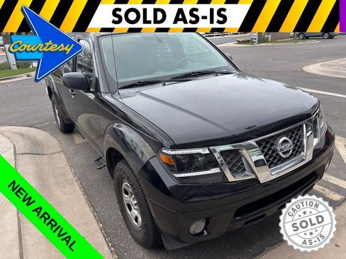 Used 2011 Nissan Frontier S w/ S Preferred Pkg RWD image 3