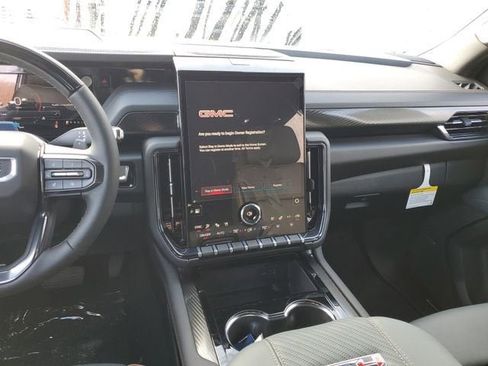 New 2026 GMC Yukon XL AT4 image 14