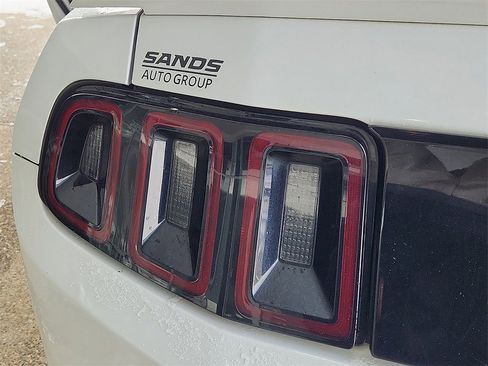 Used 2014 Ford Mustang Premium w/ Comfort Package image 29