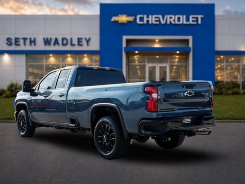 Used 2025 Chevrolet Silverado 2500 Custom w/ Custom Value Package AWD/4WD image 5