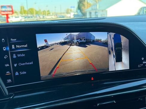 Used 2024 Cadillac Escalade Sport RWD image 26