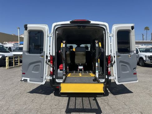 Used 2019 Ford Transit 150 XL RWD image 2