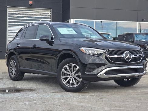 New 2026 Mercedes-Benz GLC 300 GLC 300 image 2
