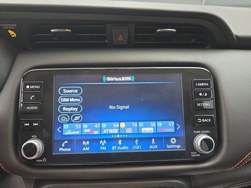 Used 2024 Nissan Kicks SR w/ SR Premium Package image 30