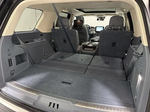 Used 2020 Lincoln Navigator Black Label AWD/4WD image 37