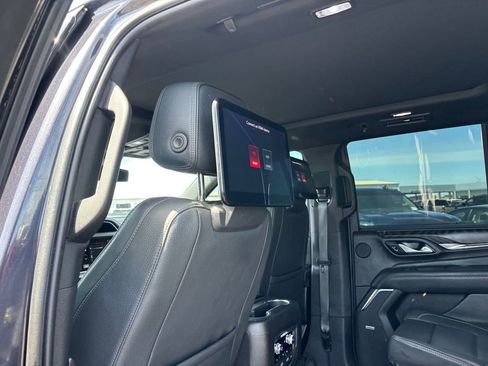 Used 2023 GMC Yukon Denali RWD image 24
