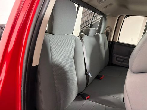Used 2020 RAM 1500 Classic SLT AWD/4WD image 21