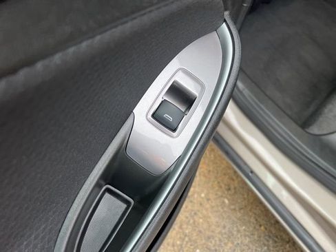 Used 2024 Chevrolet Malibu LT image 50