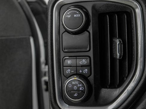 Used 2021 Chevrolet Silverado 1500 LTZ RWD image 28