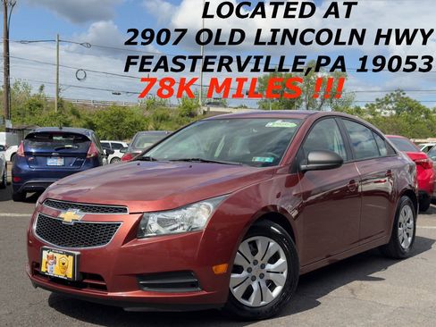 Used 2013 Chevrolet Cruze LS FWD image 1