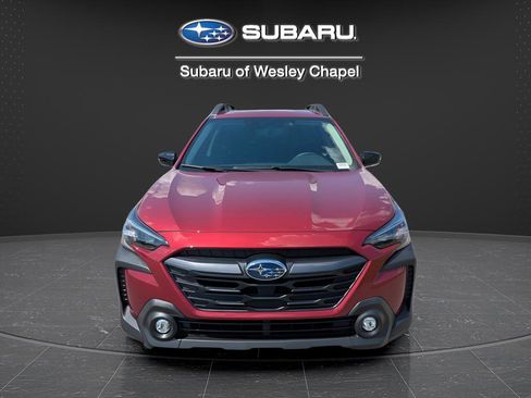 Certified 2025 Subaru Outback Premium AWD/4WD image 7