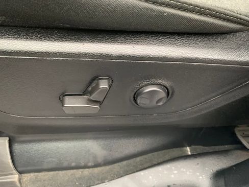 Used 2022 RAM 1500 Big Horn AWD/4WD image 23