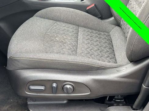 Used 2022 Chevrolet Equinox LT image 5