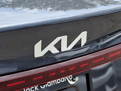 Certified 2023 Kia Forte LXS FWD image 28