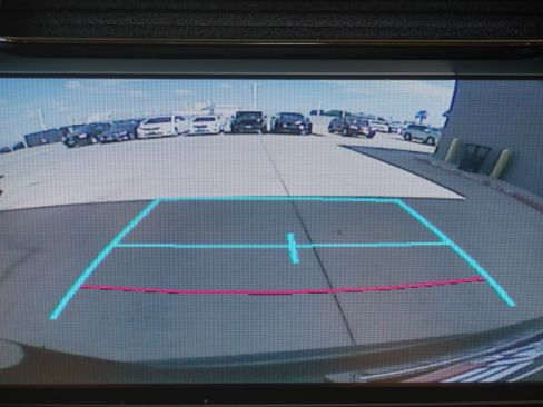 Used 2015 Toyota RAV4 LE FWD image 15