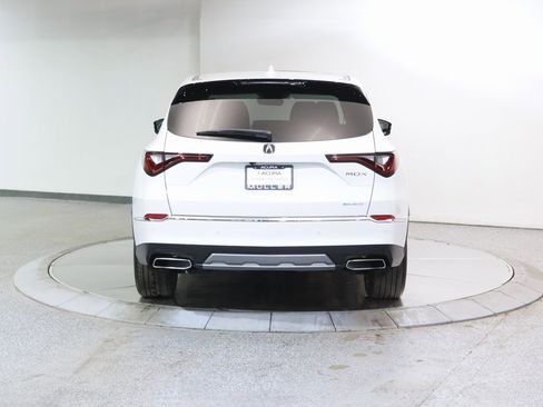 Used 2026 Acura MDX w/ Technology Package image 6