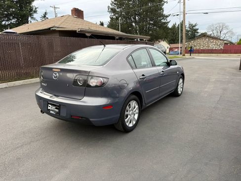 Used 2008 MAZDA MAZDA3 i Touring image 4