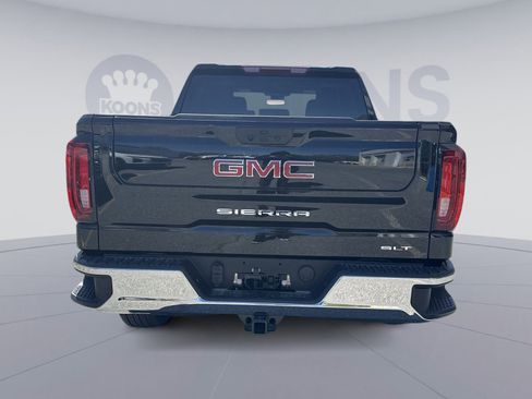 New 2026 GMC Sierra 1500 SLT w/ SLT Premium Package AWD/4WD image 4