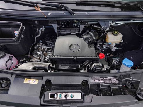 New 2025 Mercedes-Benz Sprinter 2500 image 27