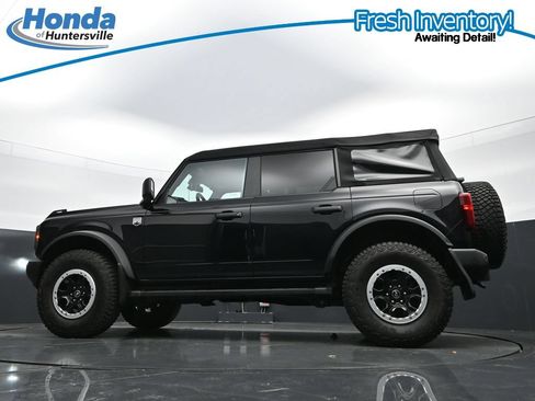 Used 2023 Ford Bronco Big Bend w/ Sasquatch Package AWD/4WD image 38