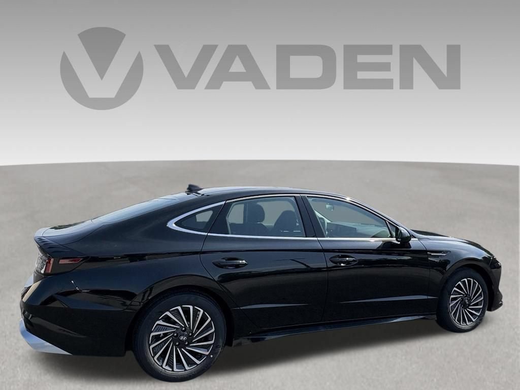 New 2026 Hyundai Sonata SEL FWD image 5