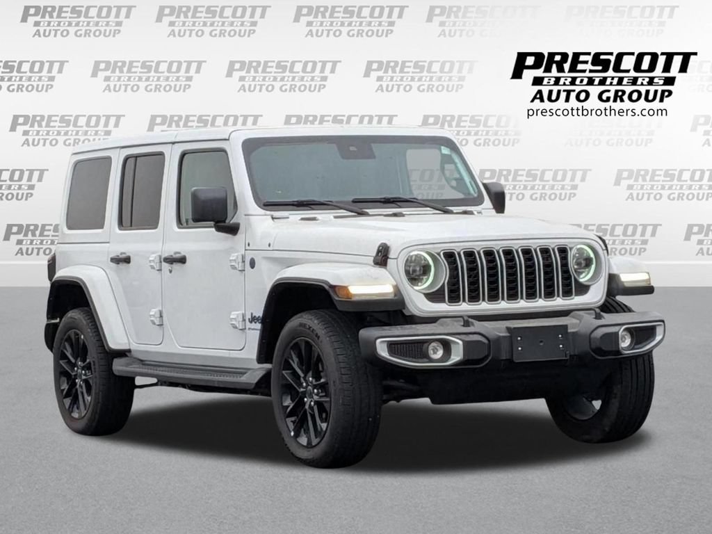 Used 2025 Jeep Wrangler Unlimited Sahara AWD/4WD image 1