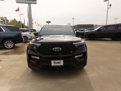 Certified 2023 Ford Explorer ST w/ Equipment Group 401A image 4