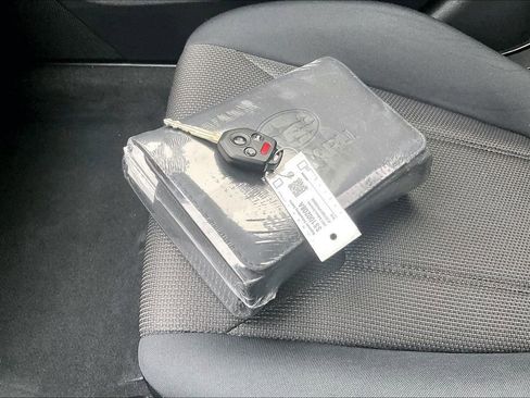 Certified 2023 Subaru Crosstrek 2.0i image 14