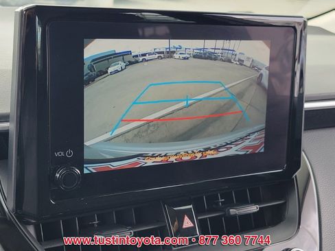 Used 2023 Toyota Corolla LE FWD image 21