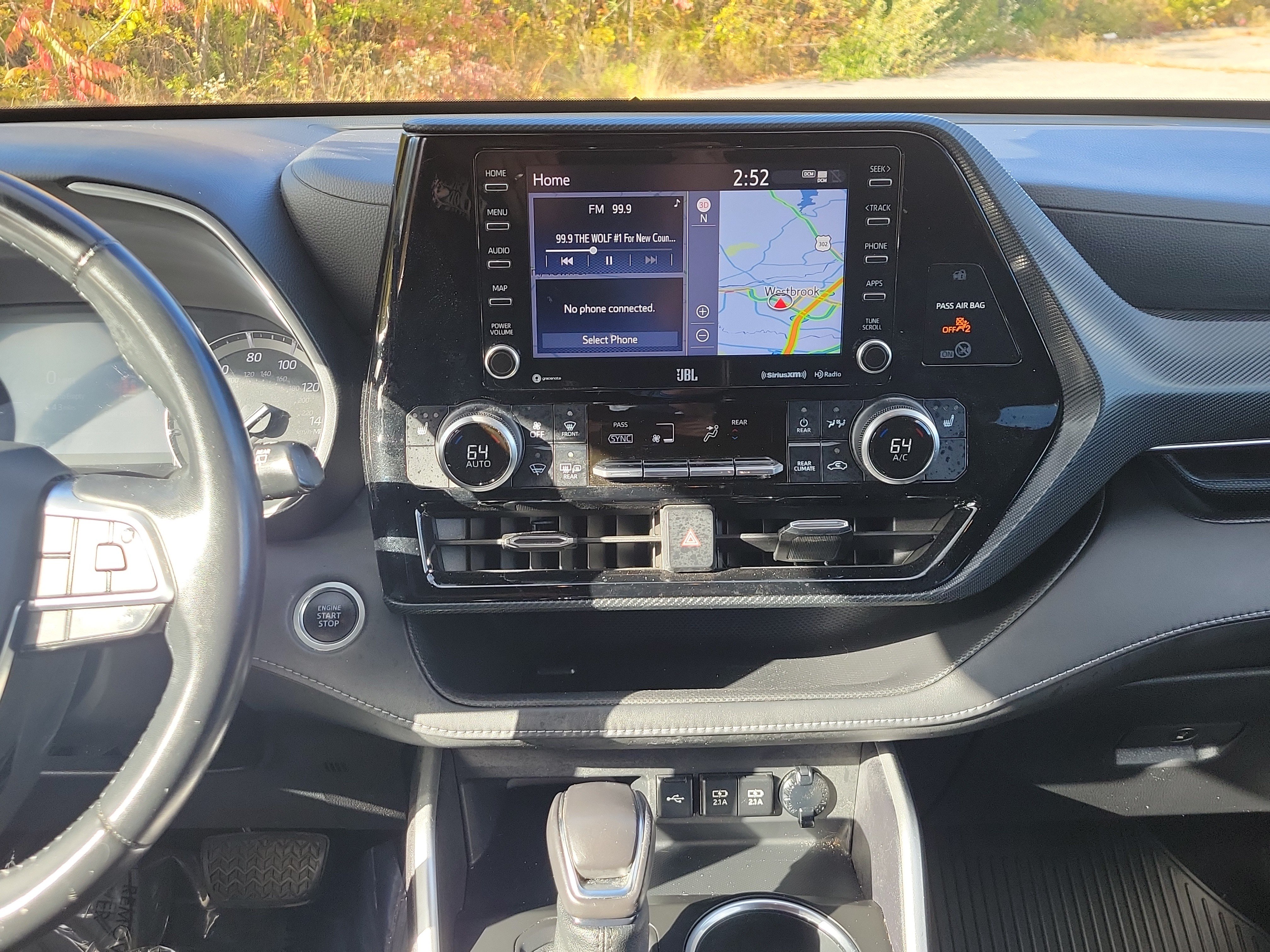 Used 2021 Toyota Highlander XSE AWD/4WD image 26