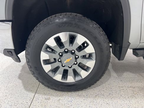 Used 2025 Chevrolet Silverado 2500 LT w/ All Star Edition image 30