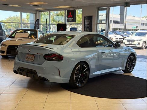 Used 2025 BMW M240i Coupe w/ Premium Package RWD image 6
