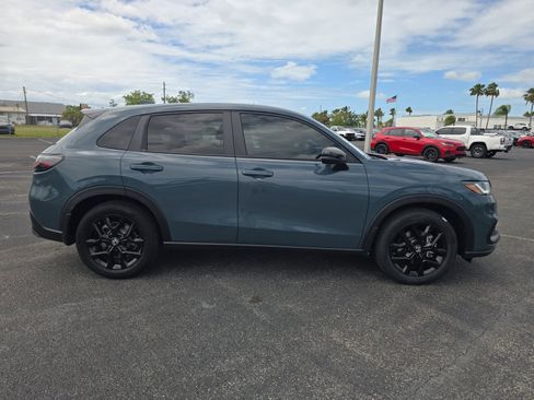 Certified 2024 Honda HR-V Sport image 3