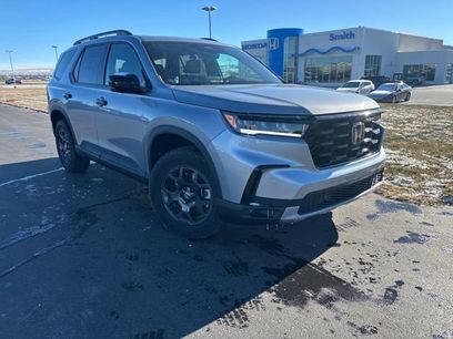 New 2025 Honda Pilot TrailSport