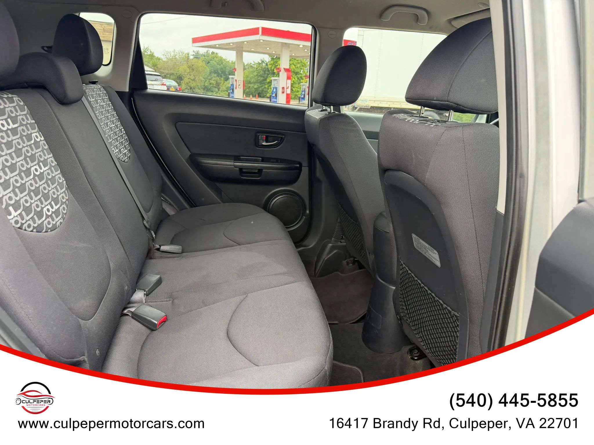 Used 2011 Kia Soul + FWD image 12