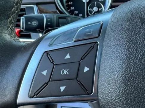 Used 2013 Mercedes-Benz ML 350 4MATIC image 36