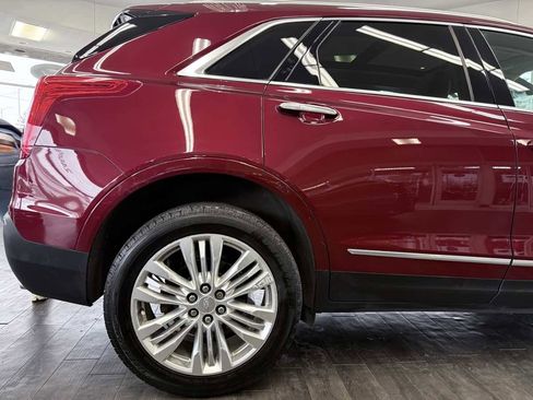 Used 2018 Cadillac XT5 Premium Luxury image 7