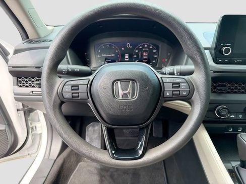 Used 2025 Honda Accord LX image 12