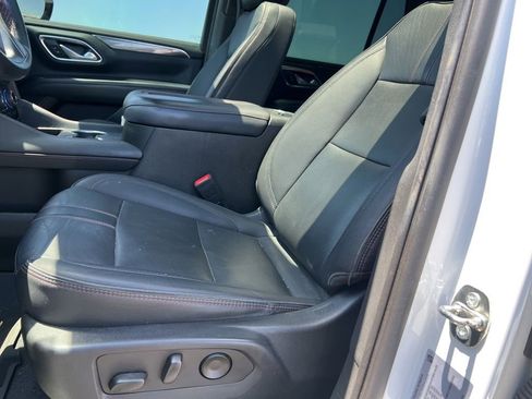 Used 2023 Chevrolet Tahoe RST w/ Luxury Package RWD image 16