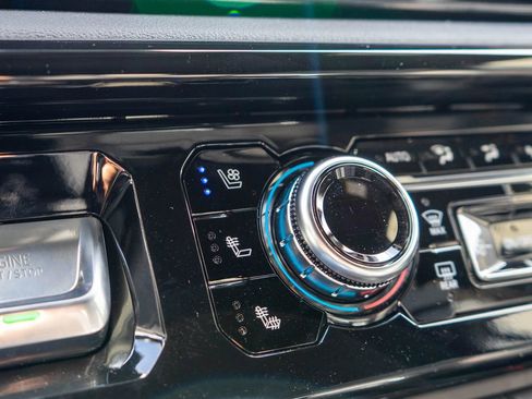 New 2026 GMC Sierra 2500 AT4 w/ AT4 Premium Plus Package AWD/4WD image 29