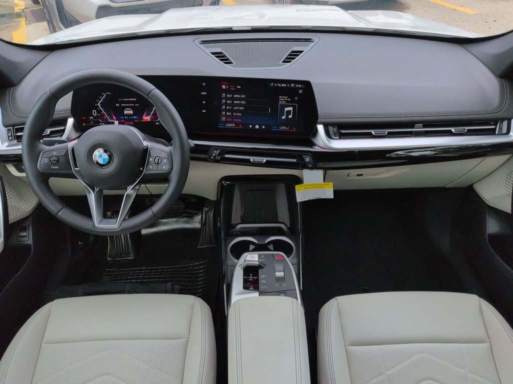 New 2027 BMW X1 xDrive28i AWD/4WD image 15