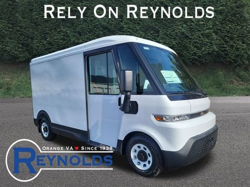 New 2025 Chevrolet Brightdrop 400 w/ Battery Pack, Max Range AWD/4WD image 1