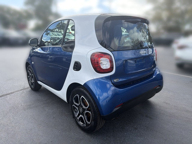 Used 2016 smart fortwo Coupe RWD image 5