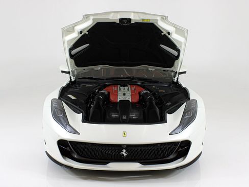 Certified 2020 Ferrari 812 Superfast RWD image 49